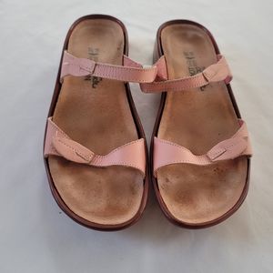 Naot Maroon Leather Sandals Made In Israel Sz 37EU/6.5US